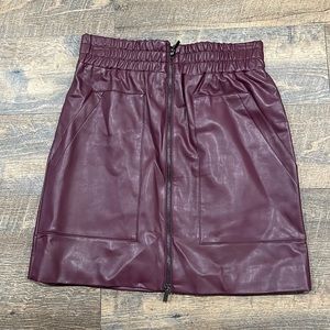 French connection leather skirt size 4